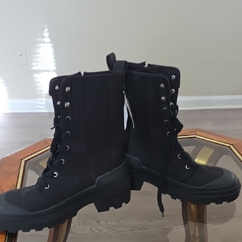 Zara Black Combat Boots with Zipper Detail - Picture 5 of 7
